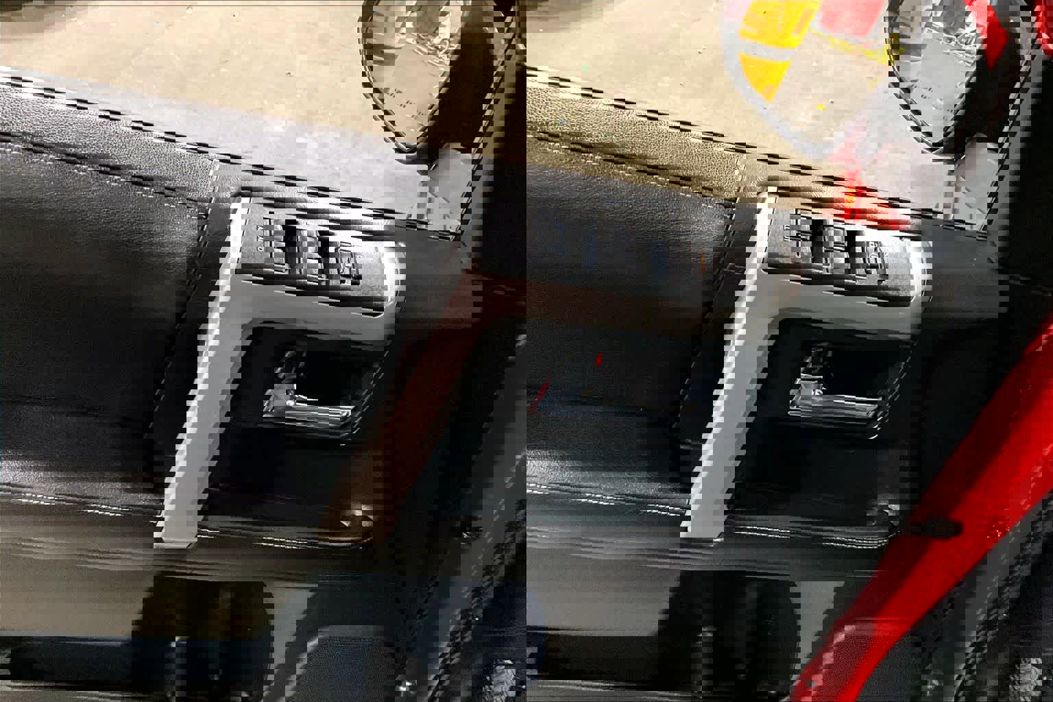 Used 2017 Toyota 4Runner SR5 Premium AWD/4WD image 36