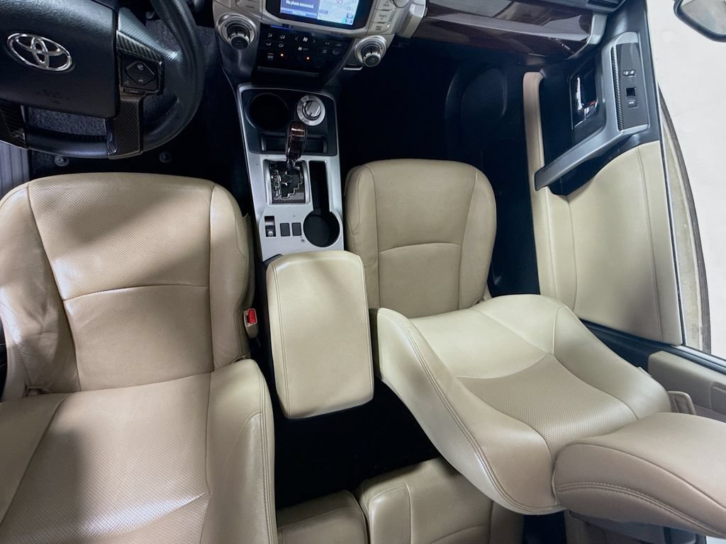 Certified 2019 Toyota 4Runner Limited AWD/4WD image 23