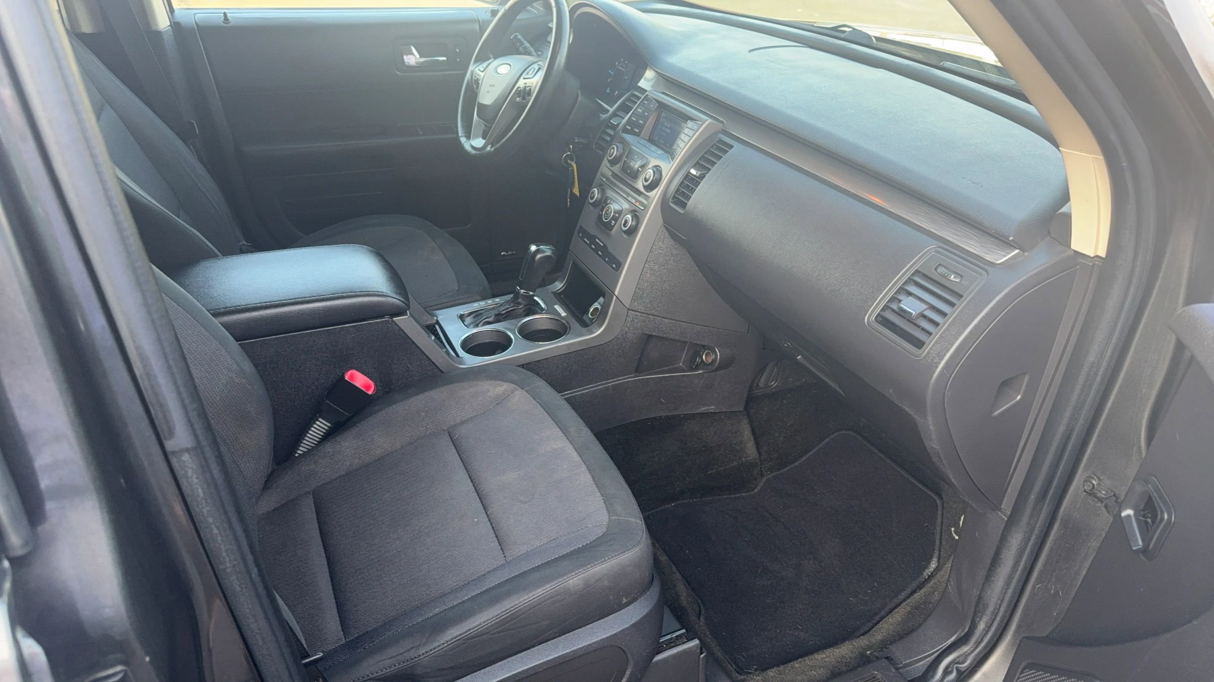 Used 2016 Ford Flex SE image 16