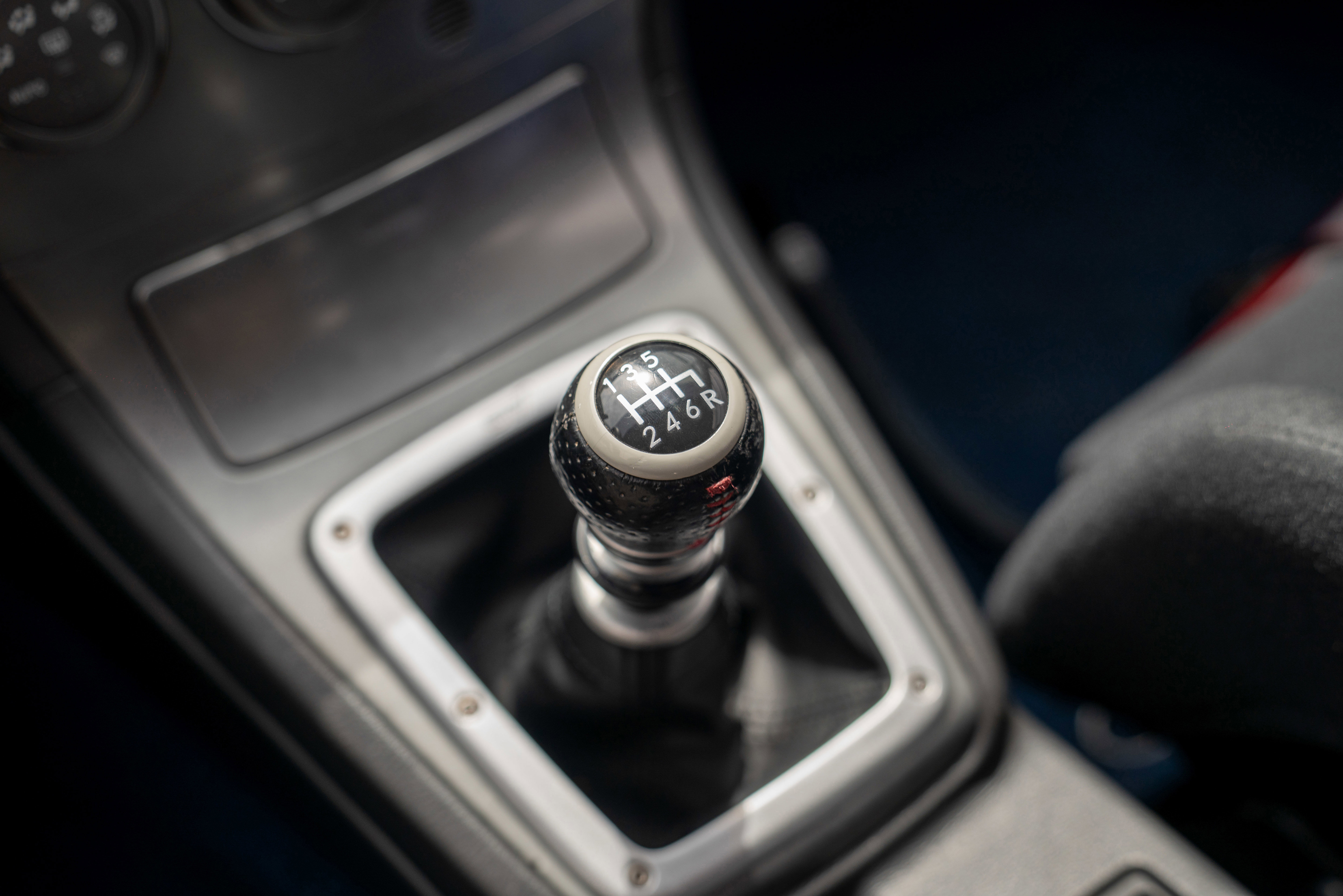 Used 2005 Subaru Impreza WRX STI image 28