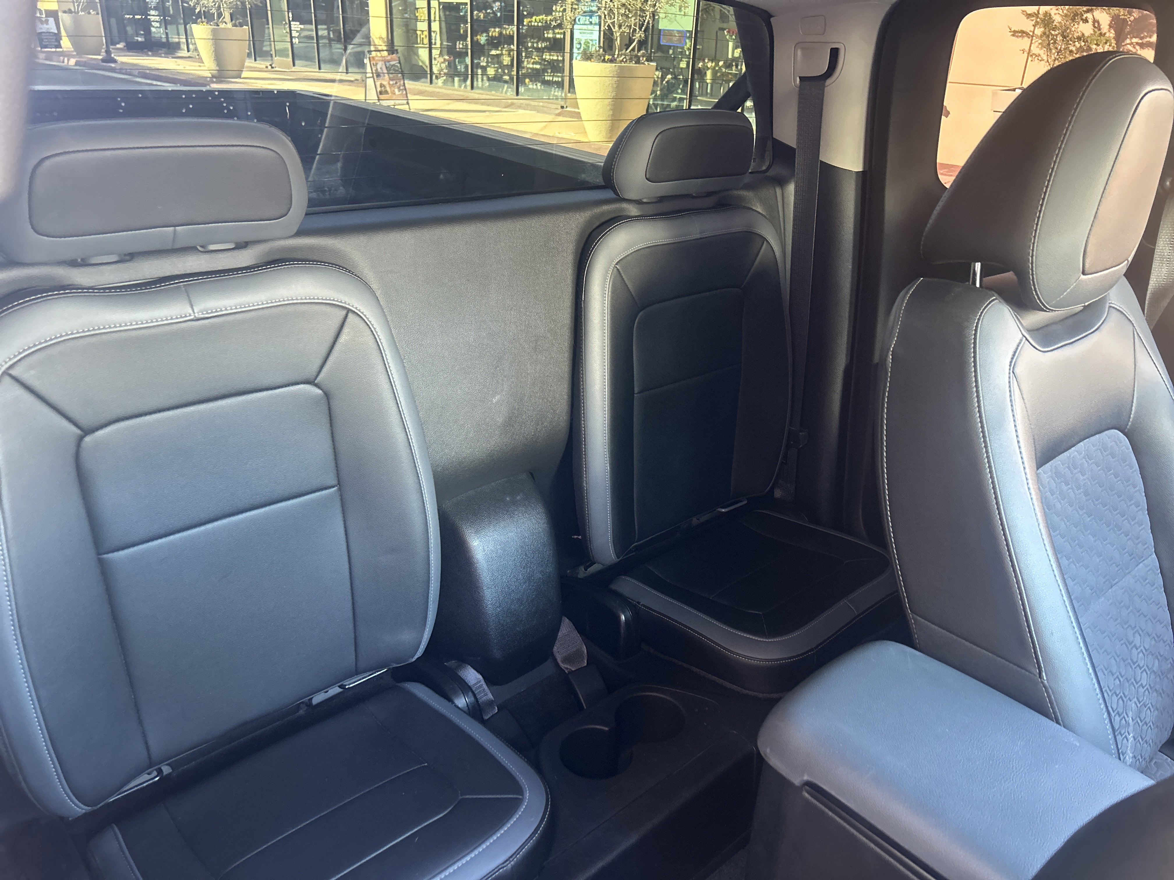 Used 2015 Chevrolet Colorado Z71 image 23
