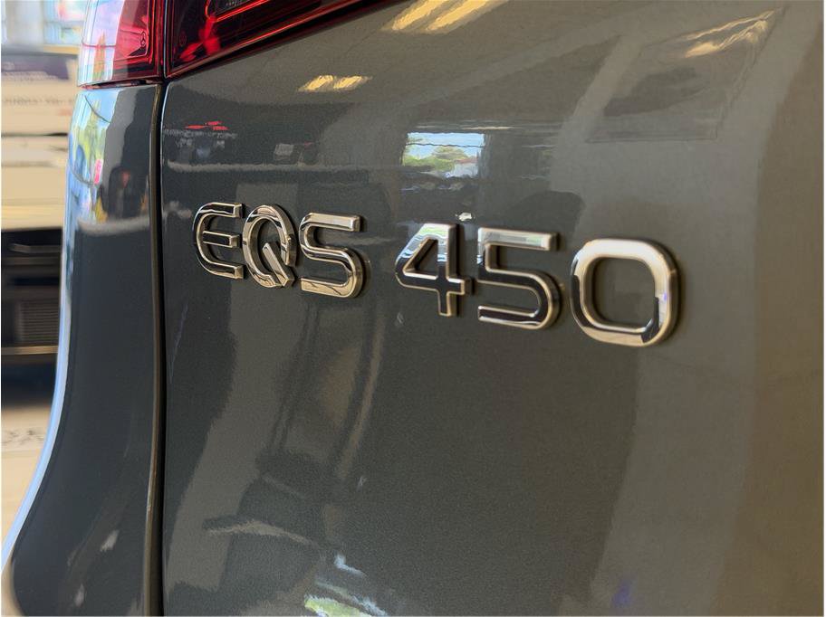 Used 2023 Mercedes-Benz EQS 450+ 4MATIC SUV image 29