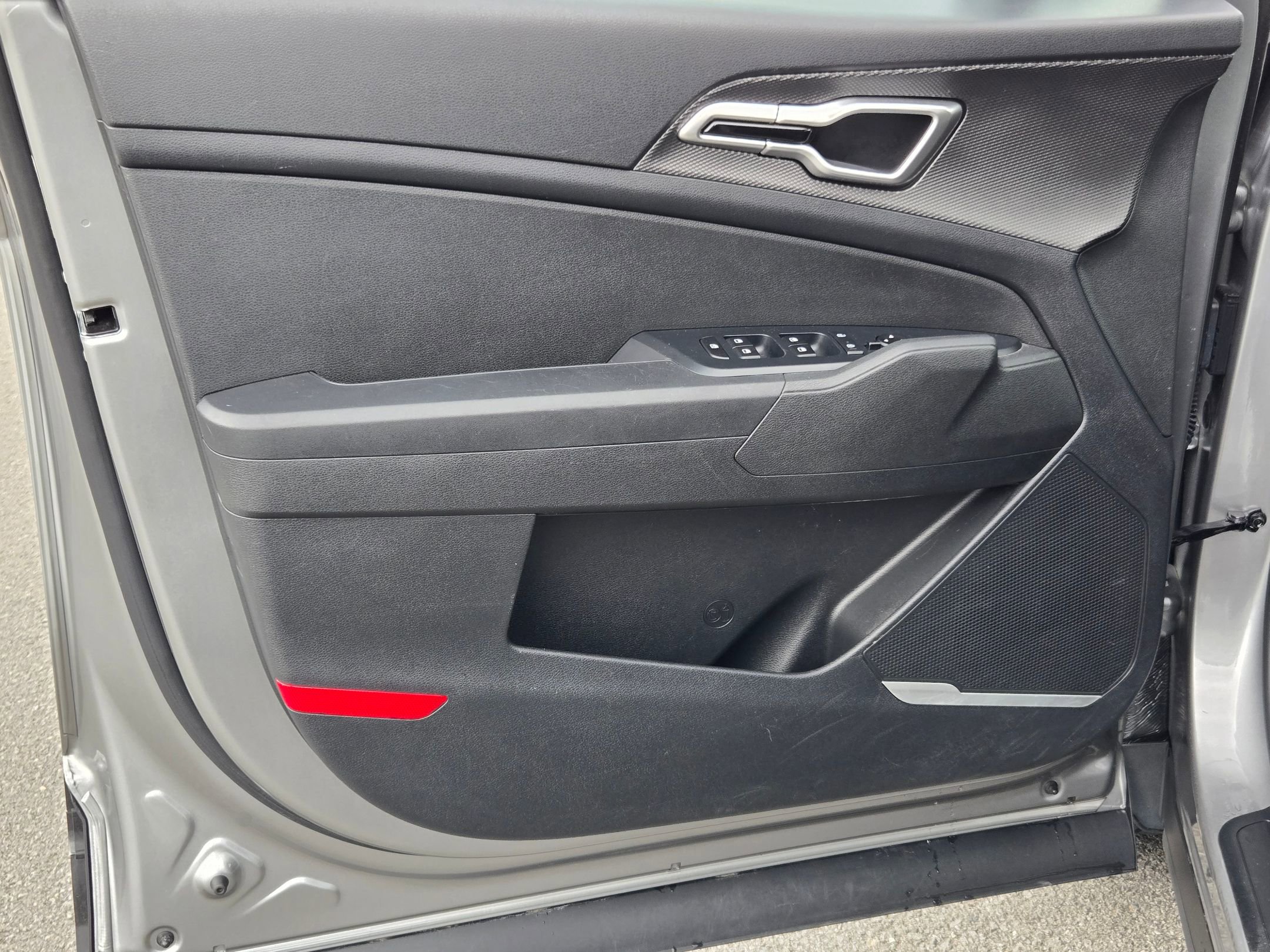 Used 2023 Kia Sportage LX image 20