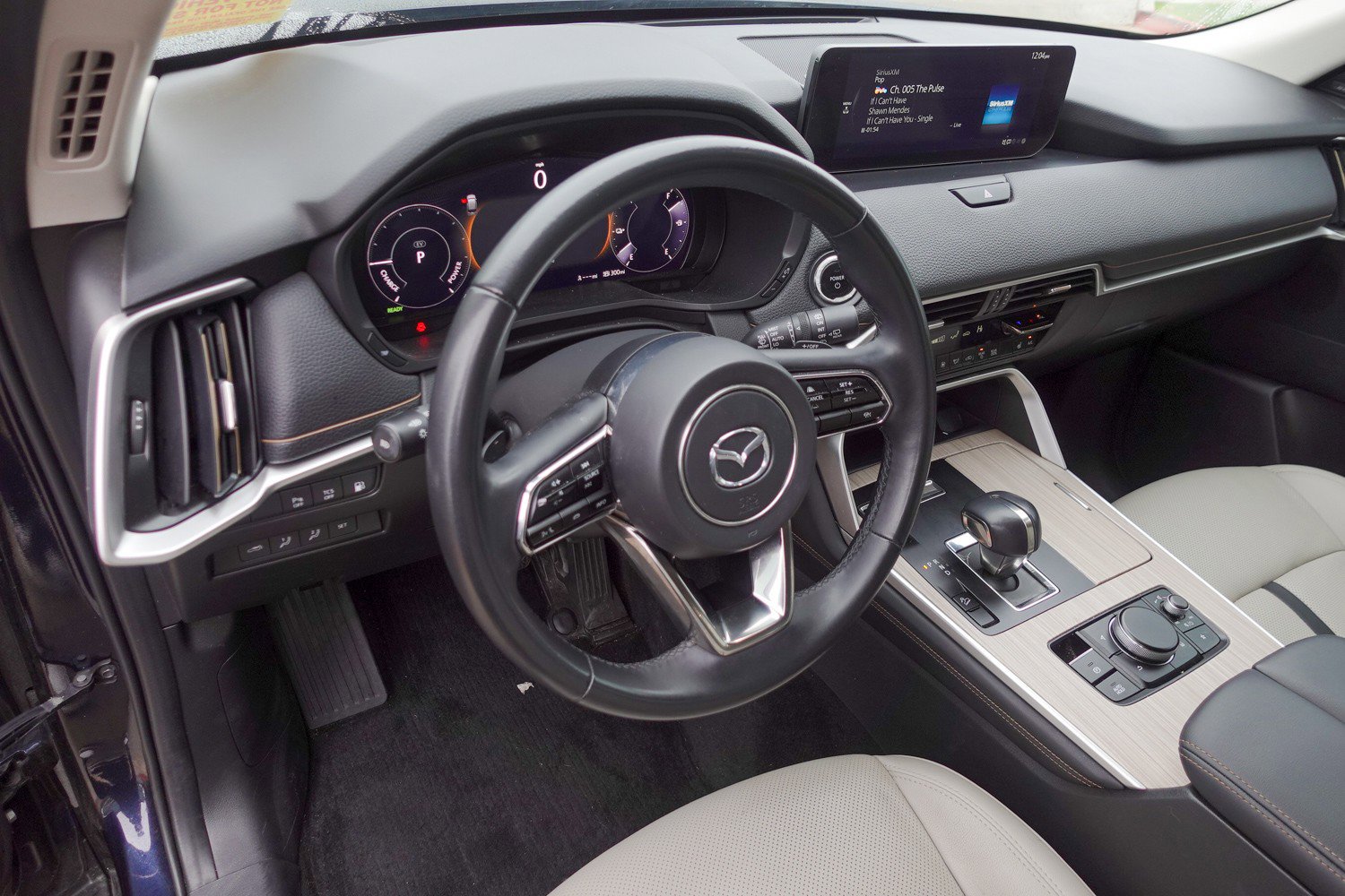 Used 2024 MAZDA CX-90 Plug-In Hybrid w/ Premium Pkg image 9