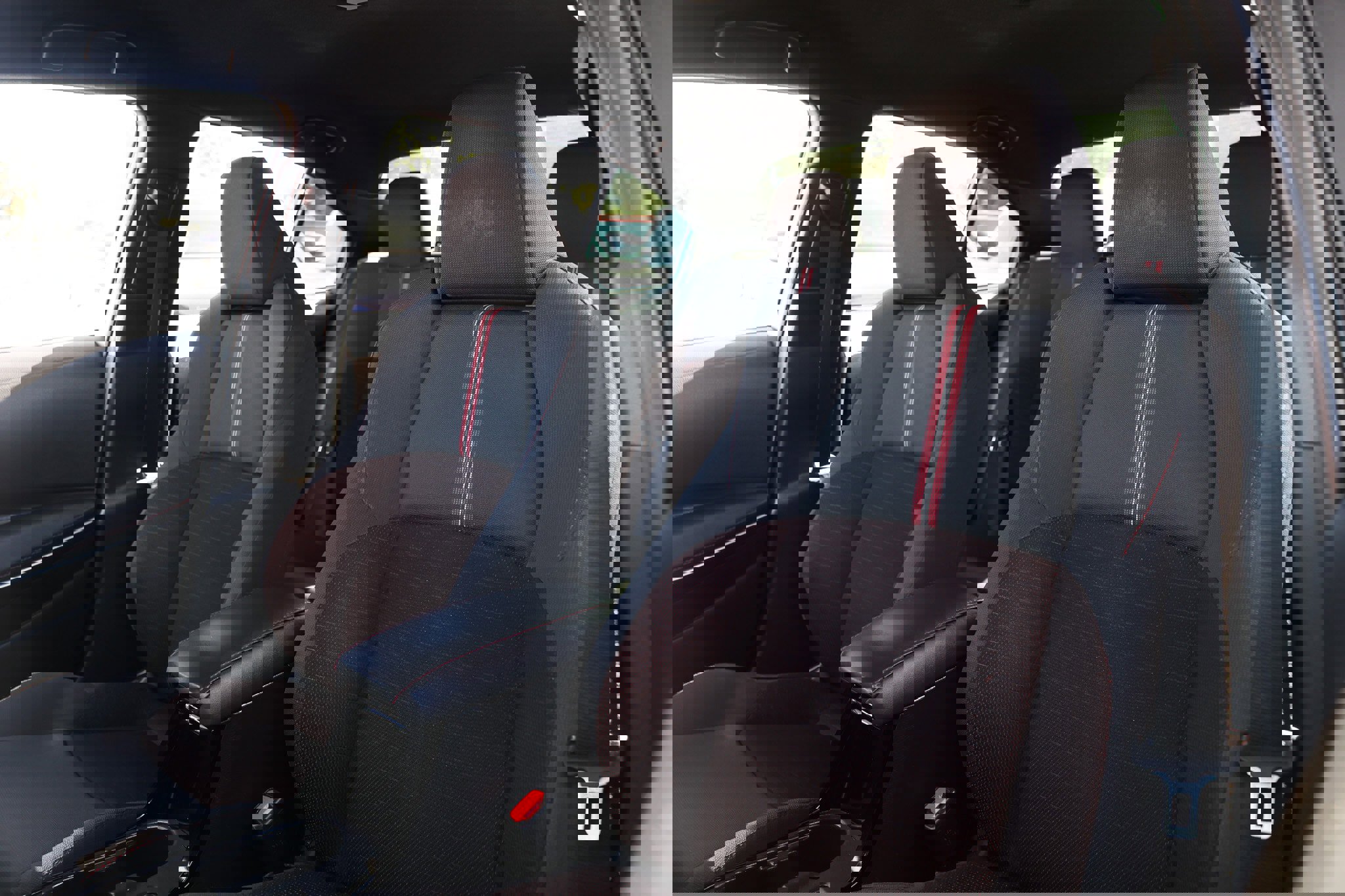 Used 2023 Toyota Corolla SE image 10