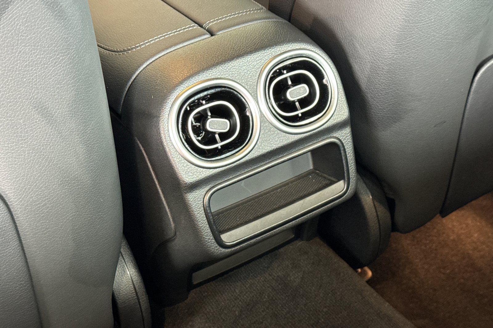 Used 2026 Mercedes-Benz C 300 Sedan image 15