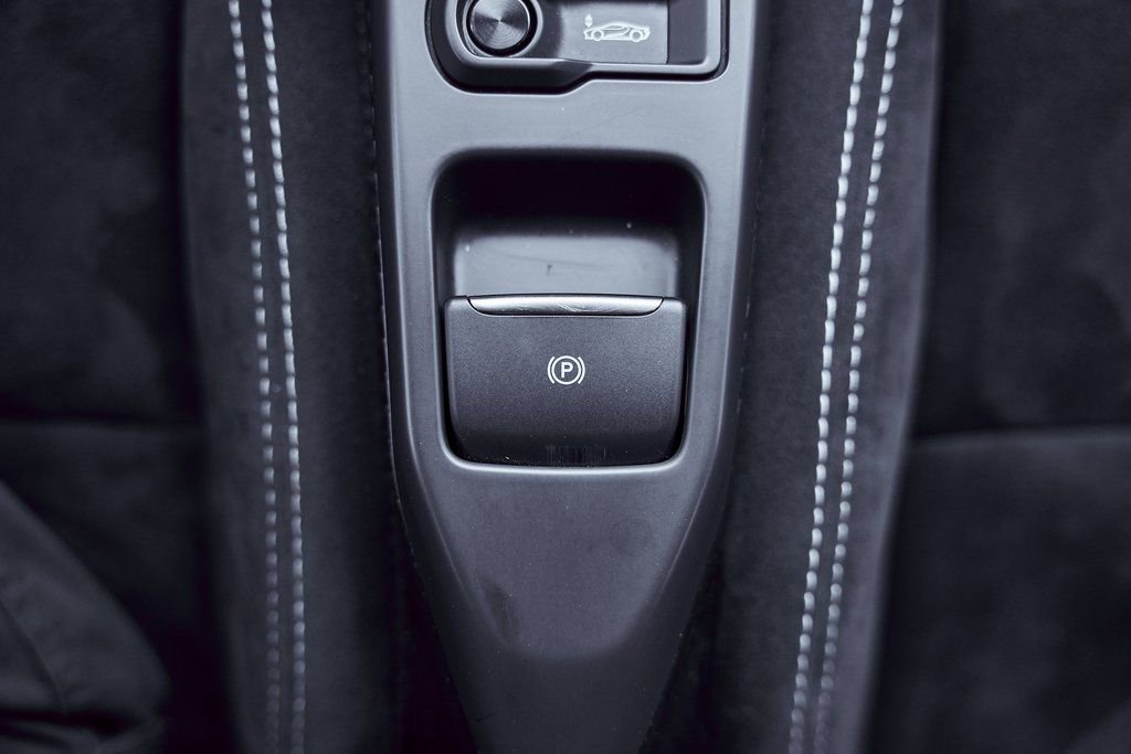 Used 2020 Ford GT Carbon Series image 69