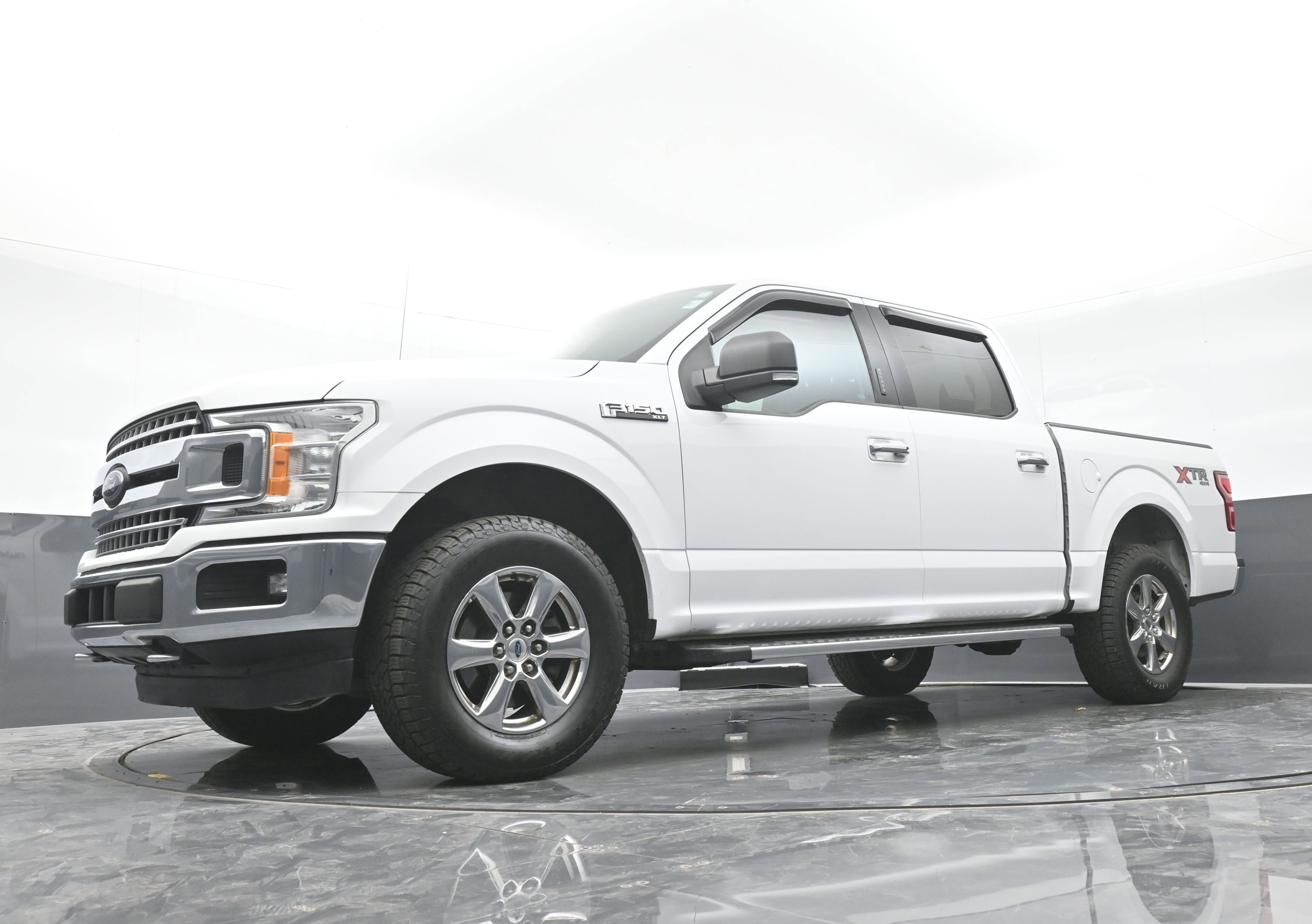 Used 2018 Ford F150 XLT w/ Equipment Group 301A Mid AWD/4WD image 41
