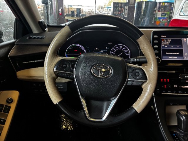 Used 2020 Toyota Avalon Limited w/ Advanced Safety Package image 19