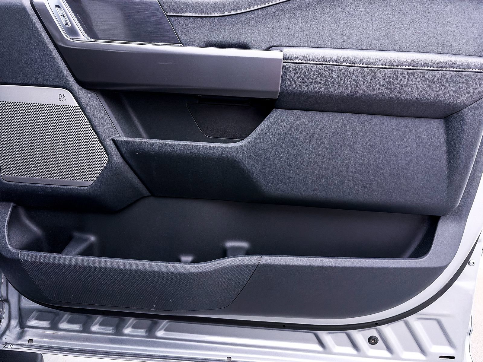 Used 2025 Ford F150 Lariat image 38