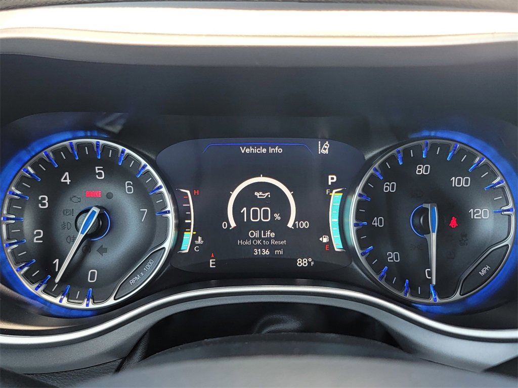 New 2024 Chrysler Pacifica Touring-L w/ S Appearance Package image 21