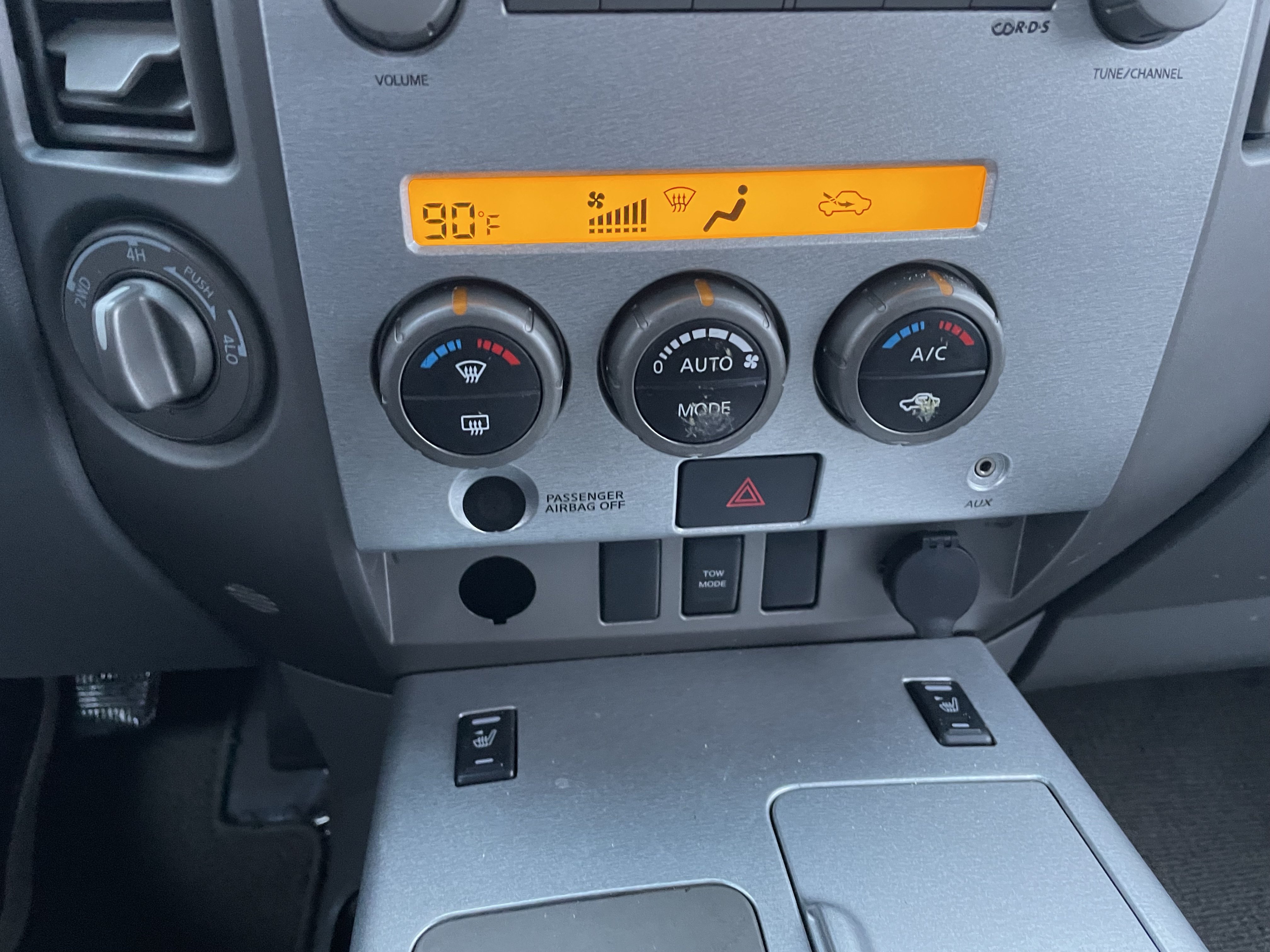 Used 2006 Nissan Titan LE w/ (T01) Tow Pkg AWD/4WD image 22