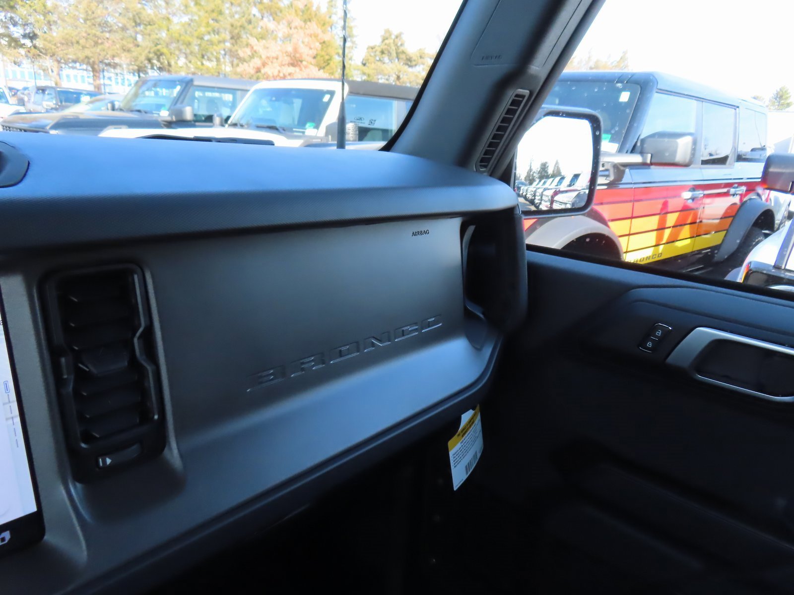 New 2025 Ford Bronco Big Bend image 12