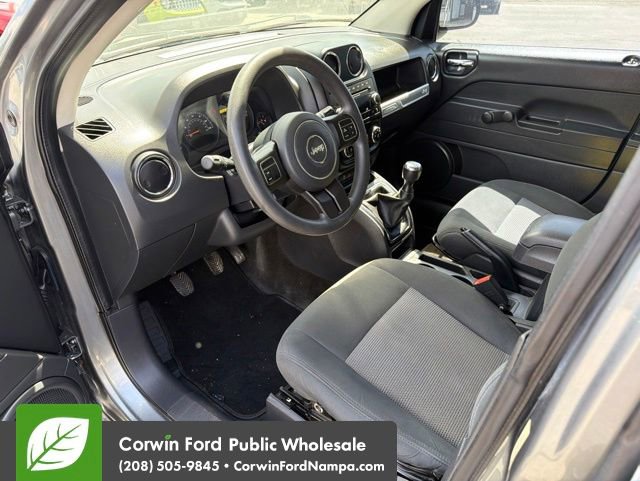 Used 2014 Jeep Compass Sport FWD image 11