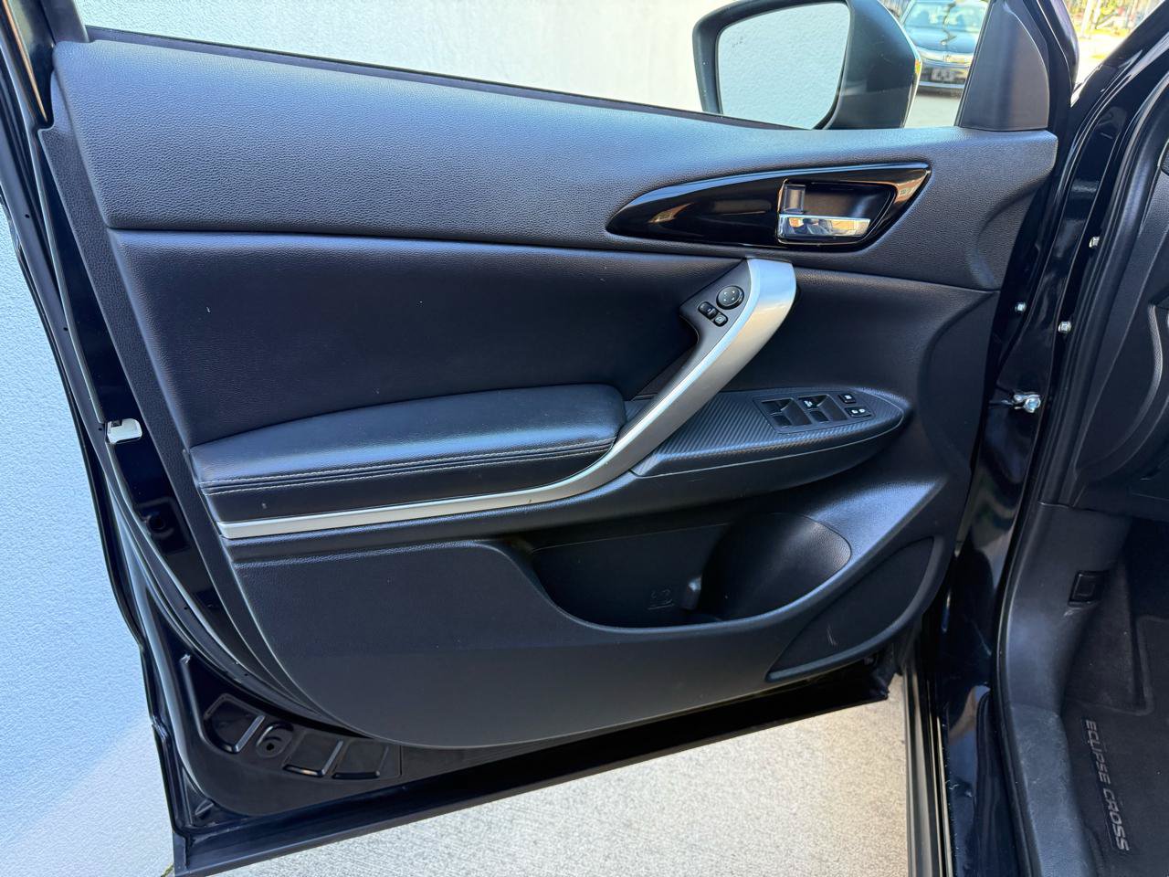Used 2022 Mitsubishi Eclipse Cross SE FWD image 40