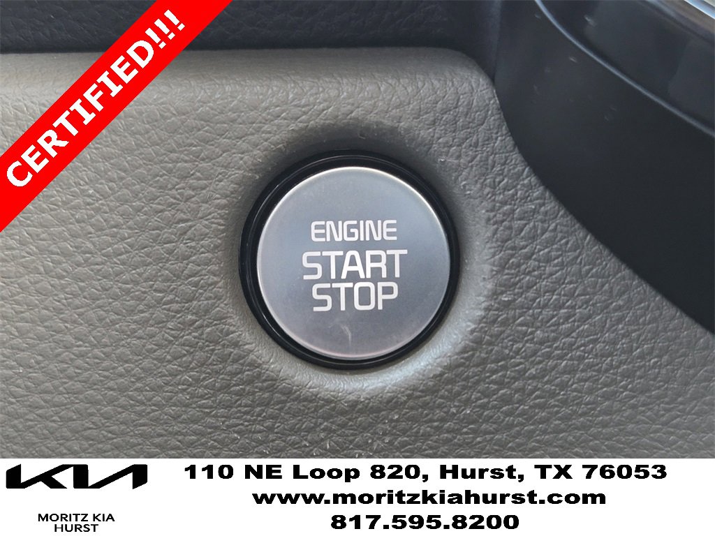 Certified 2025 Kia Carnival image 23