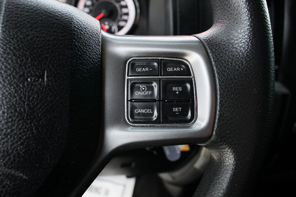 Used 2021 RAM 1500 Classic SLT AWD/4WD image 22