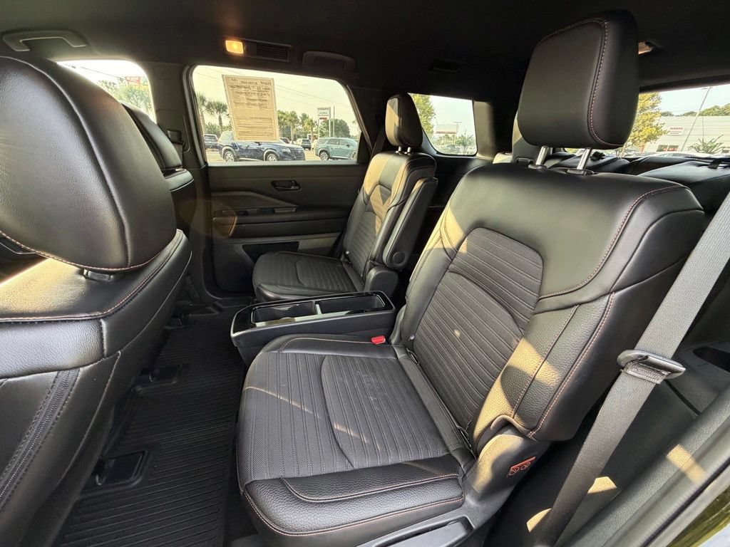 Used 2024 Nissan Pathfinder Rock Creek AWD/4WD image 25