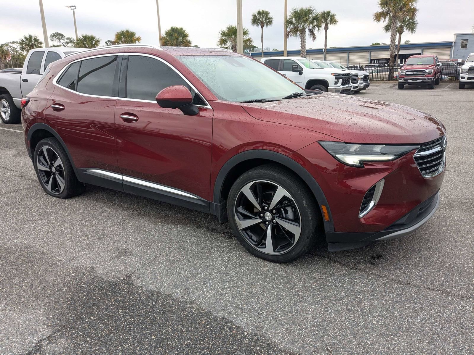 Used 2021 Buick Envision Essence w/ Technology Package I image 2