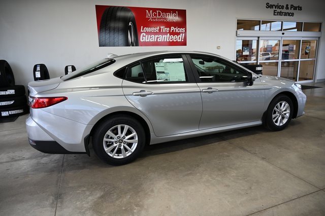New 2026 Toyota Camry LE image 5