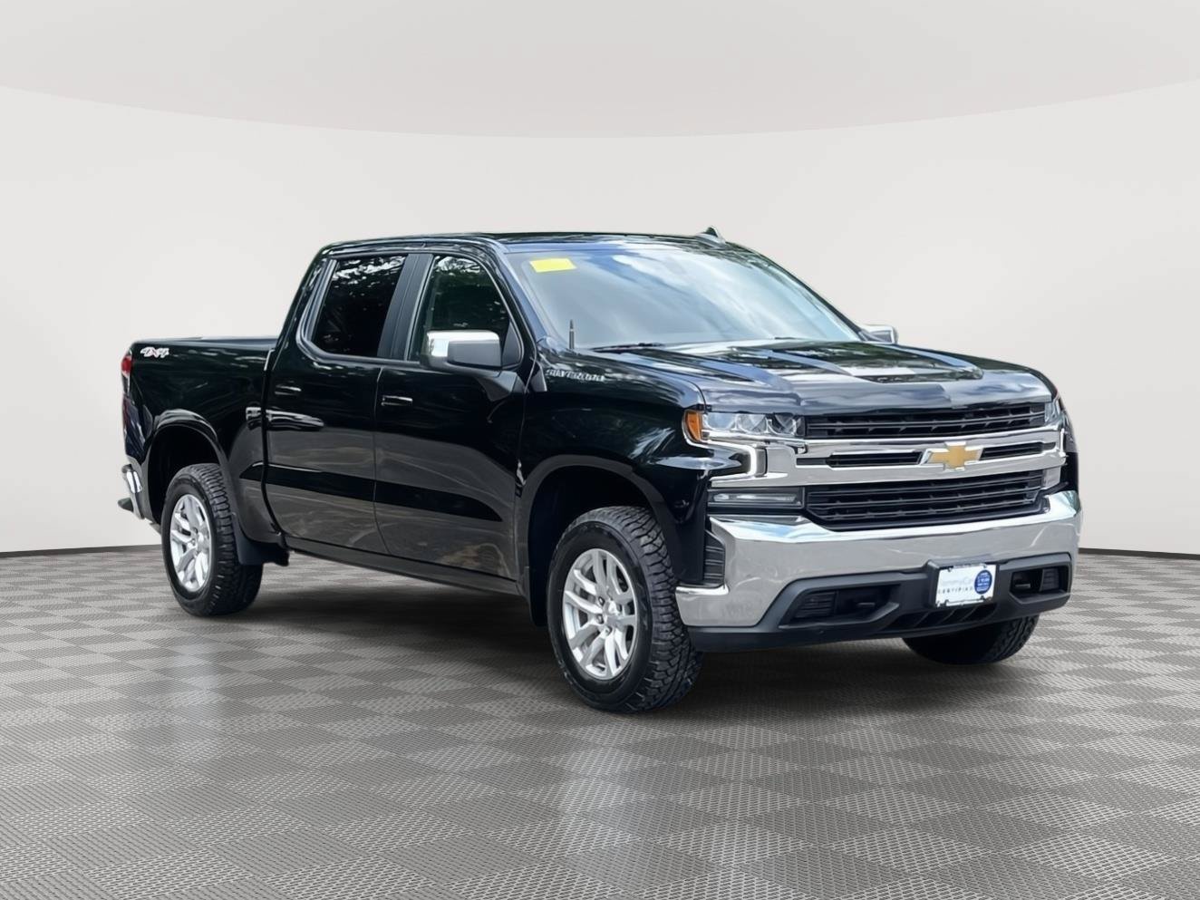 Used 2022 Chevrolet Silverado 1500 LT AWD/4WD image 4