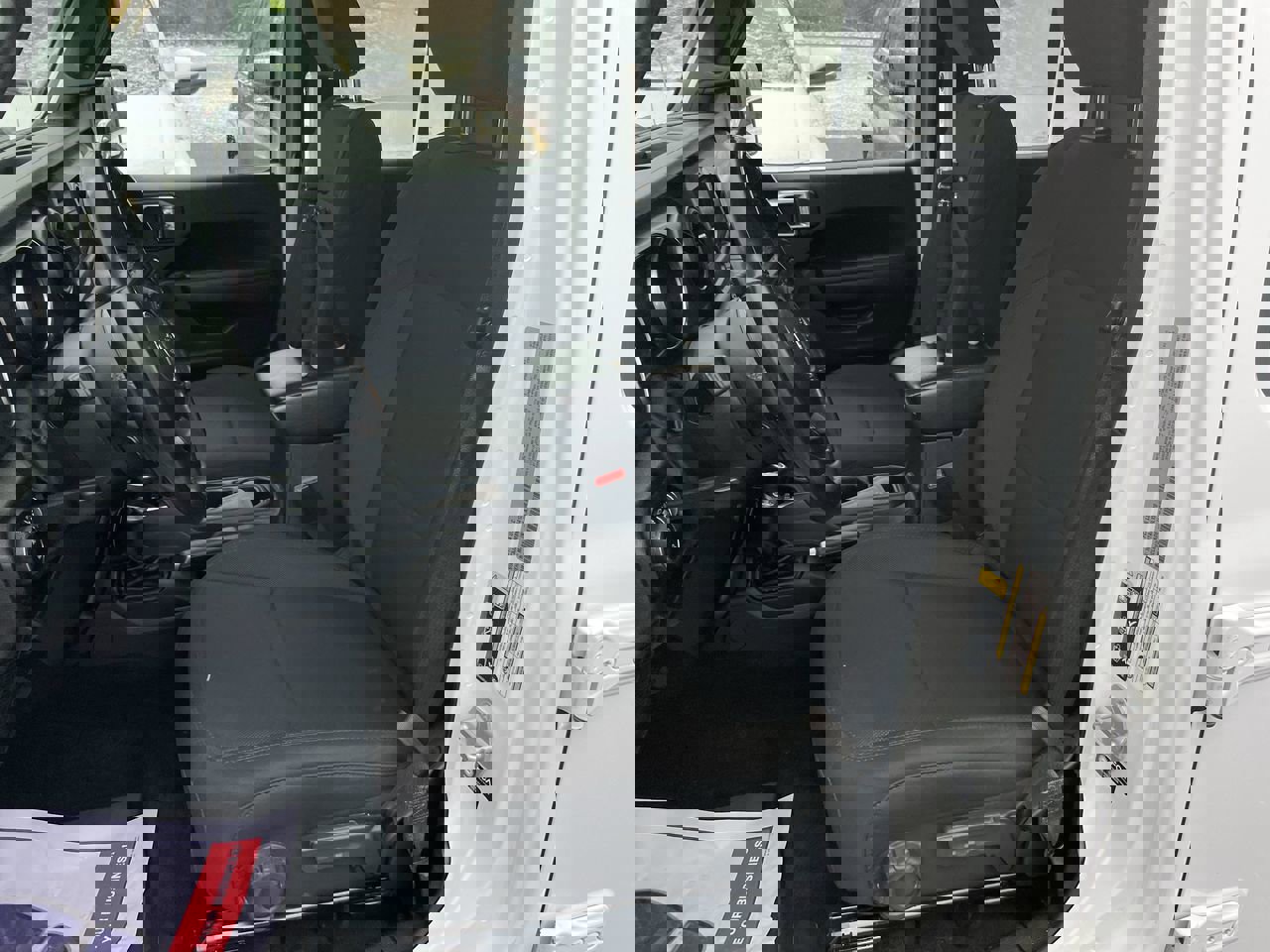 Used 2022 Jeep Gladiator Willys image 11