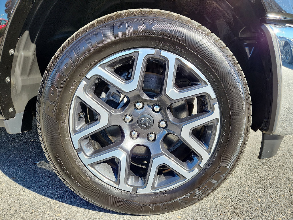Used 2026 RAM 1500 Laramie AWD/4WD image 8