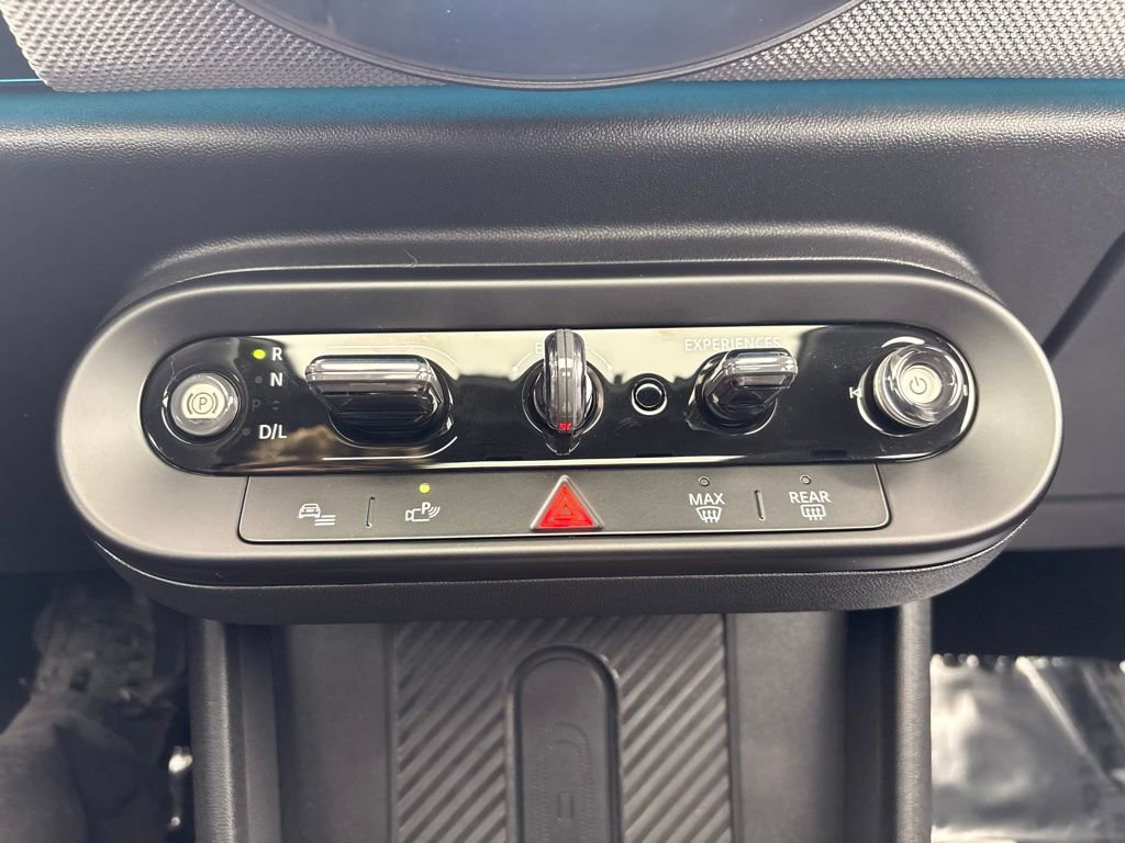 Used 2025 MINI Cooper S image 40