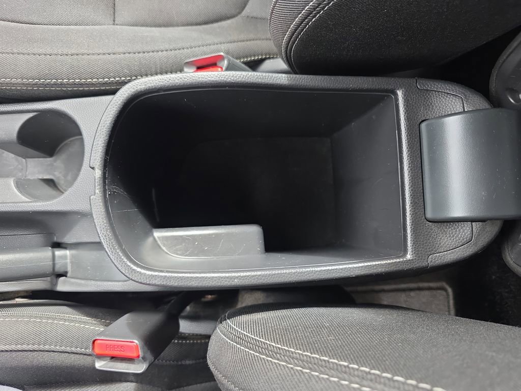 Used 2017 Kia Soul + FWD image 27