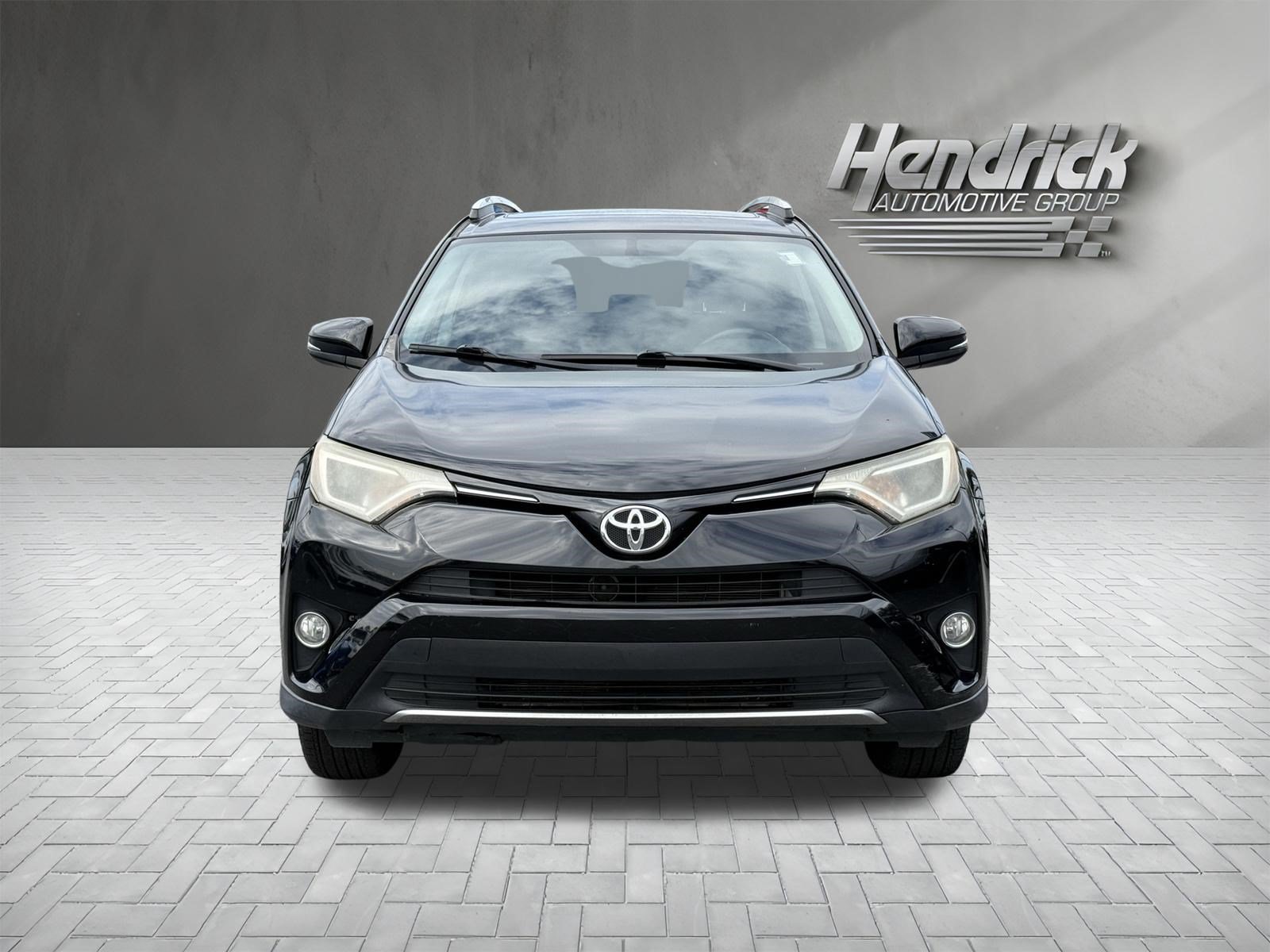 Used 2016 Toyota RAV4 XLE FWD image 3