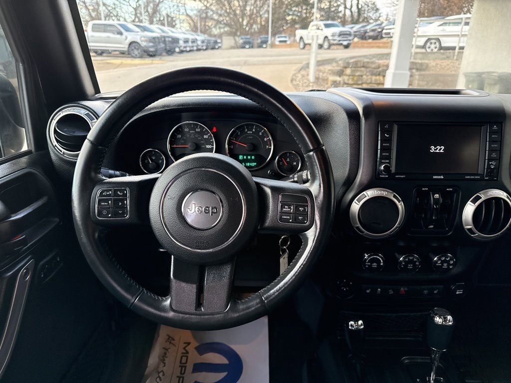 Used 2018 Jeep Wrangler Unlimited Sahara w/ Connectivity Group image 14