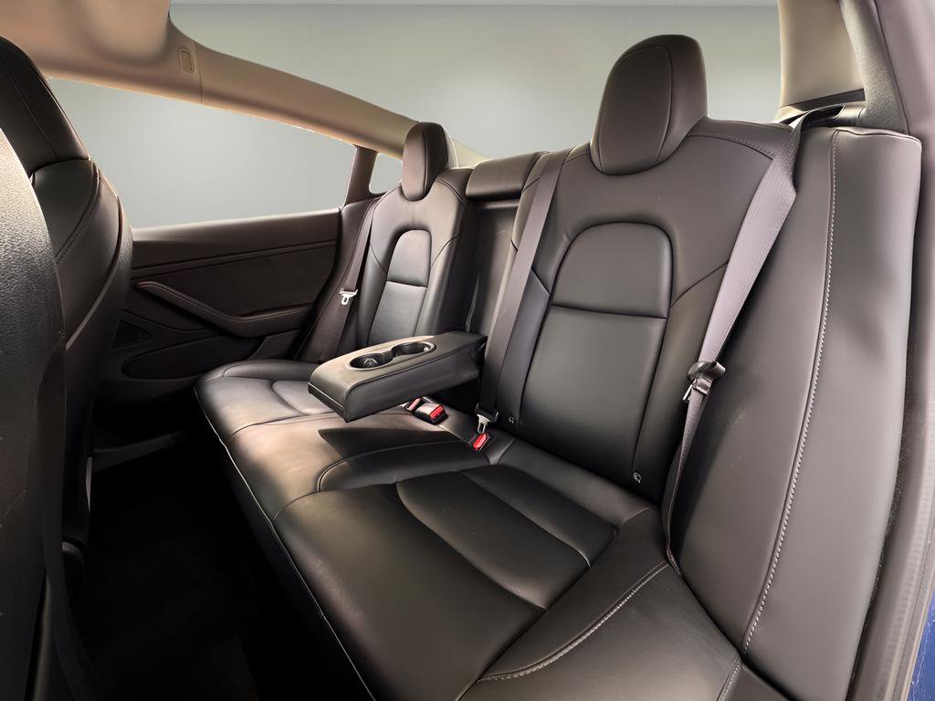 Used 2020 Tesla Model 3 Long Range image 19