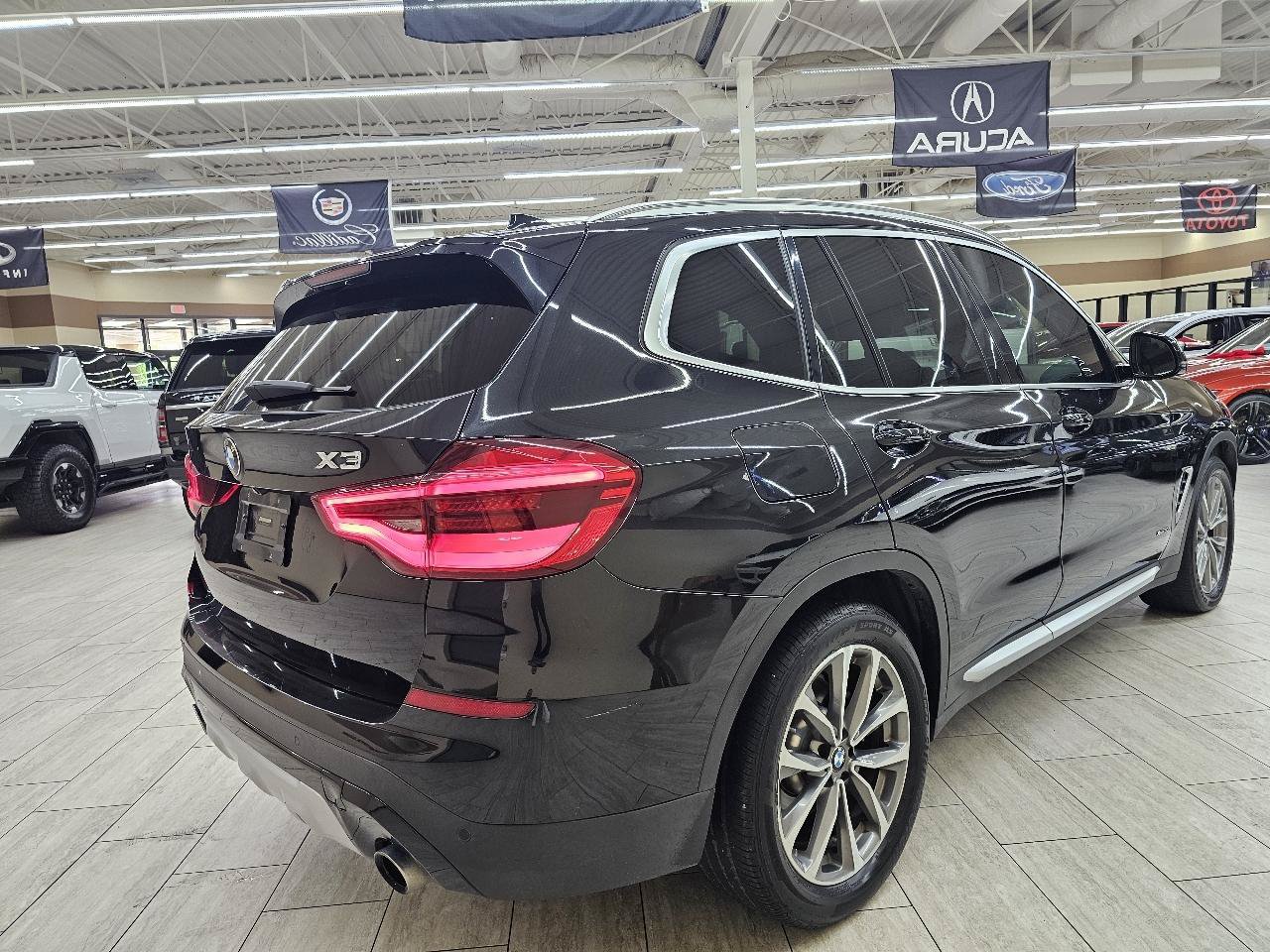 Used 2018 BMW X3 xDrive30i AWD/4WD image 6