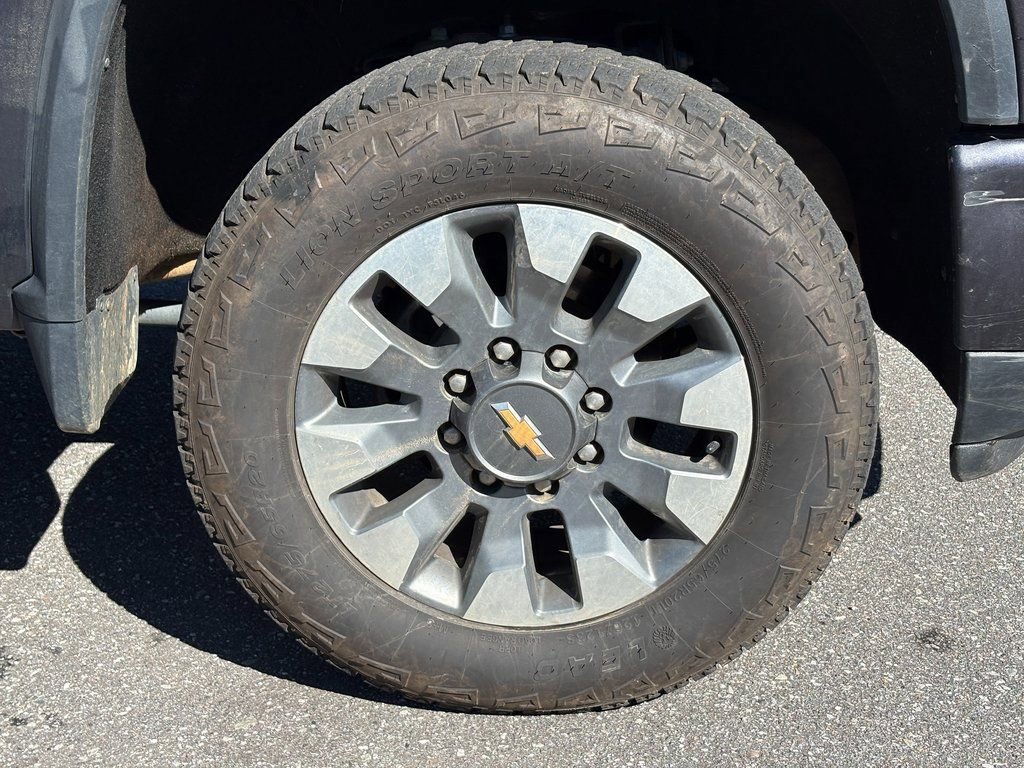 Certified 2024 Chevrolet Silverado 2500 Custom w/ Custom Value Package image 8