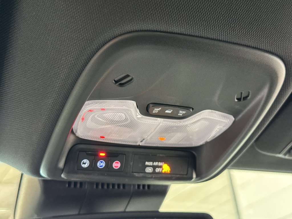 Used 2023 GMC Canyon Elevation w/ Elevation Premium Package image 35