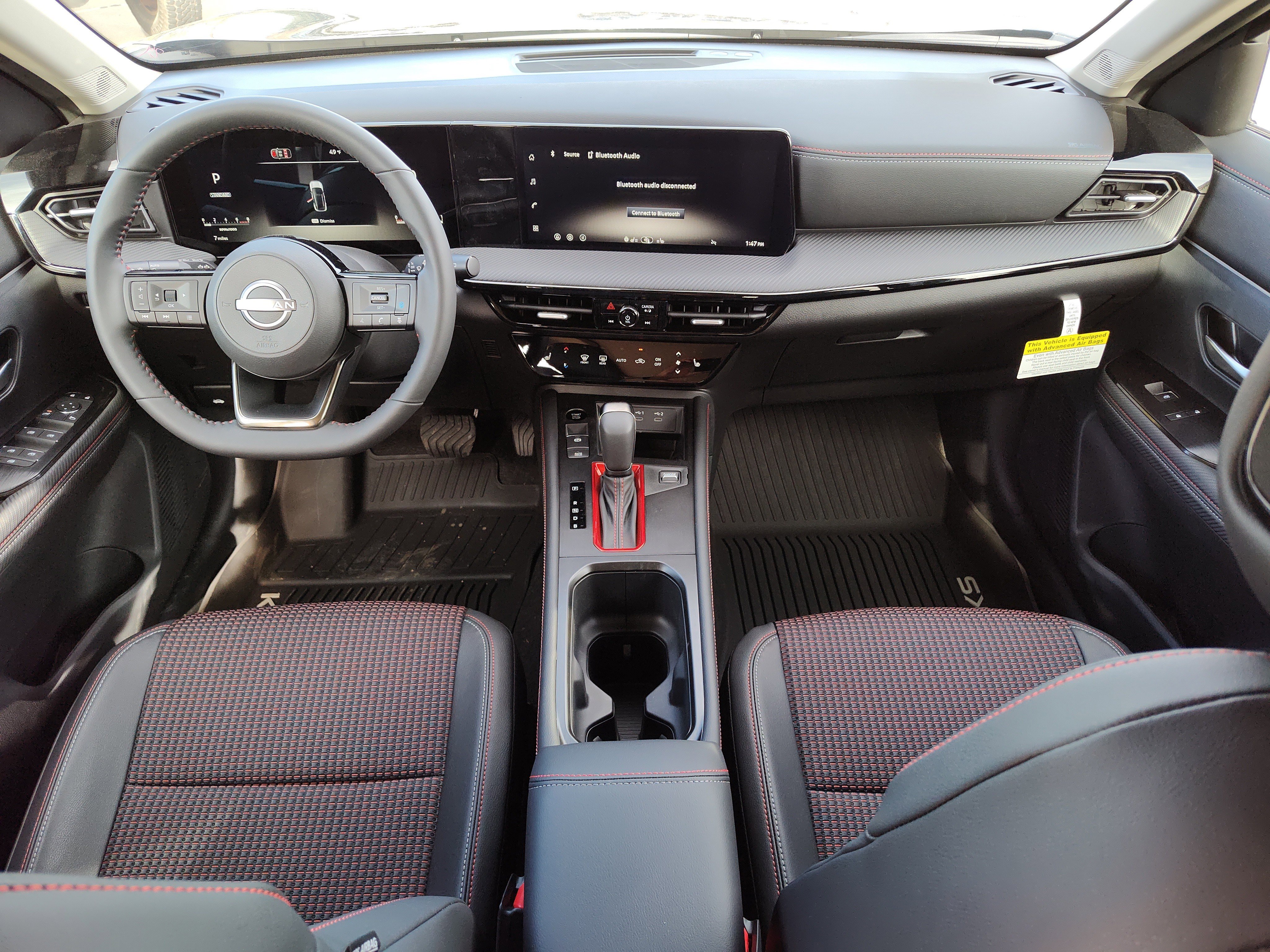 New 2026 Nissan Kicks SR image 11