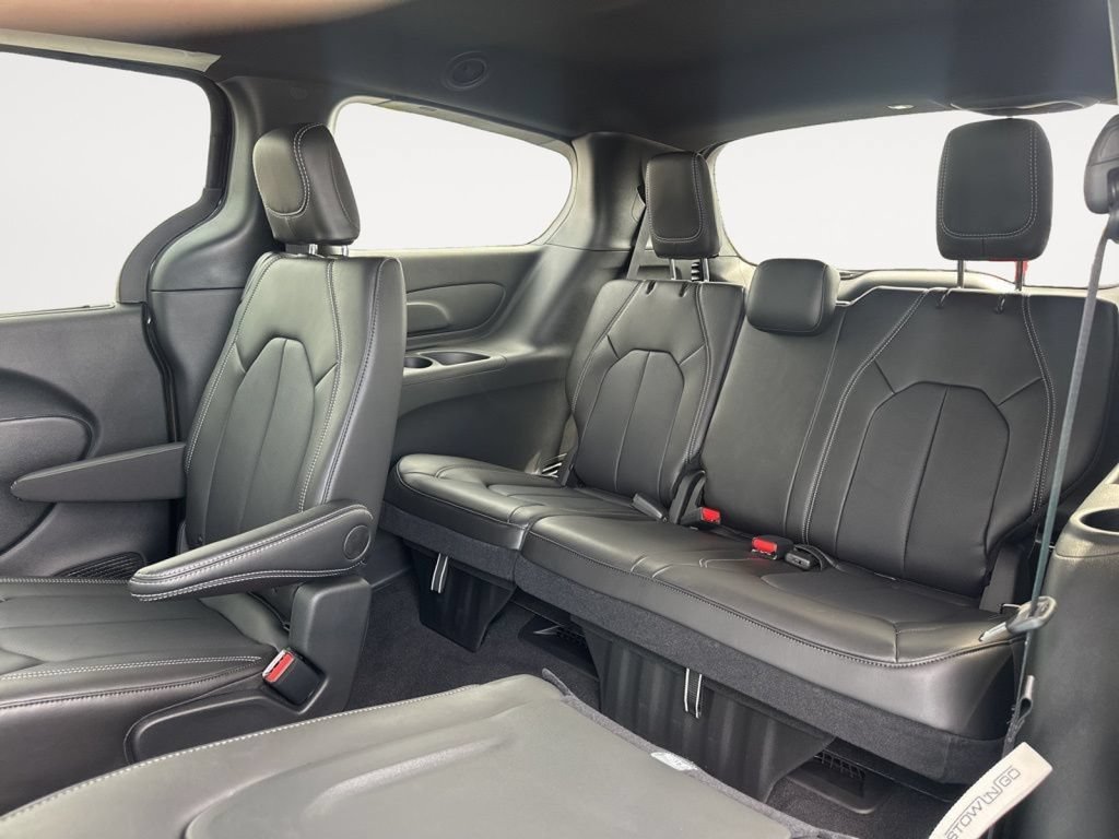 New 2026 Chrysler Voyager LX FWD image 22
