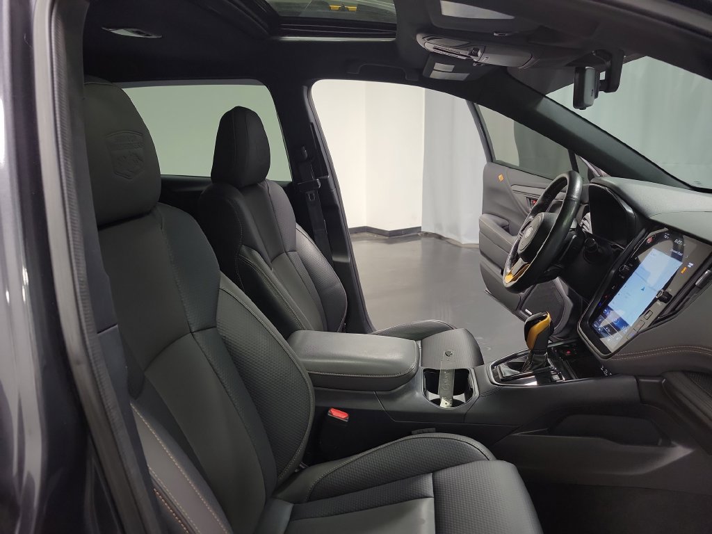 Used 2025 Subaru Outback Wilderness AWD/4WD image 34