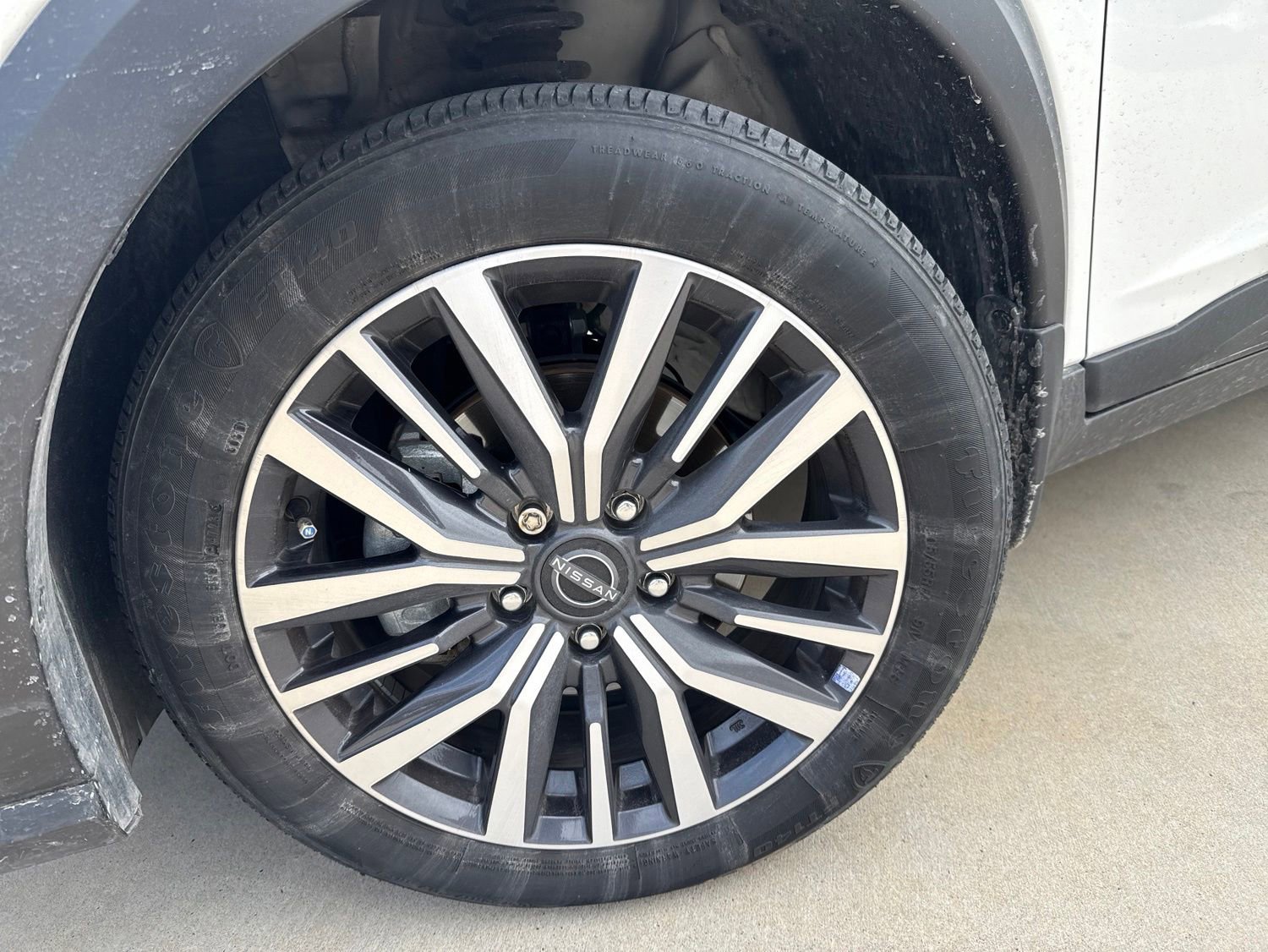 Used 2024 Nissan Kicks SV FWD image 18