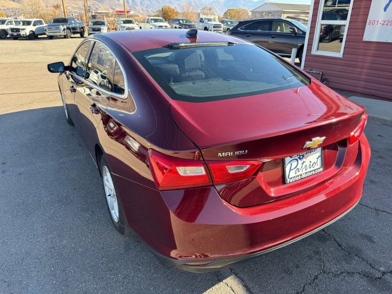 Used 2016 Chevrolet Malibu LS image 3