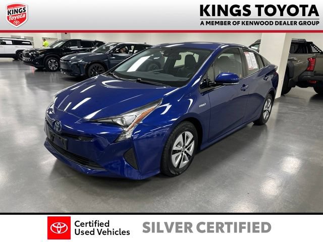 Certified 2017 Toyota Prius Four FWD image 4