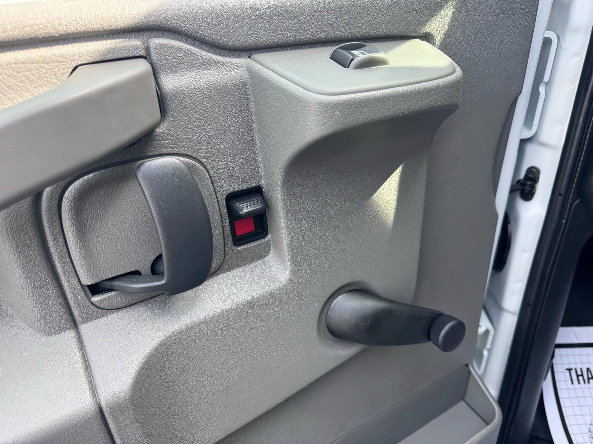 Used 2019 Chevrolet Express 2500 image 13
