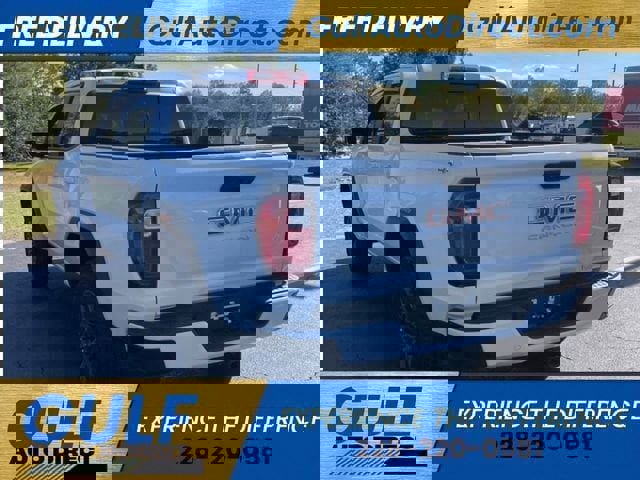 Used 2025 GMC Canyon Elevation w/ Convenience Package image 5