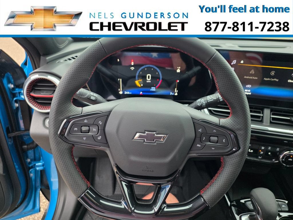 New 2026 Chevrolet Trax RS w/ Sunroof Package FWD image 24