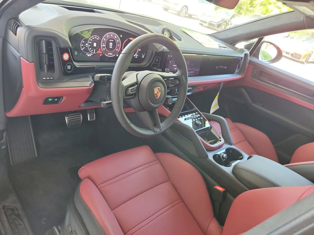 New 2026 Porsche Cayenne GTS image 12