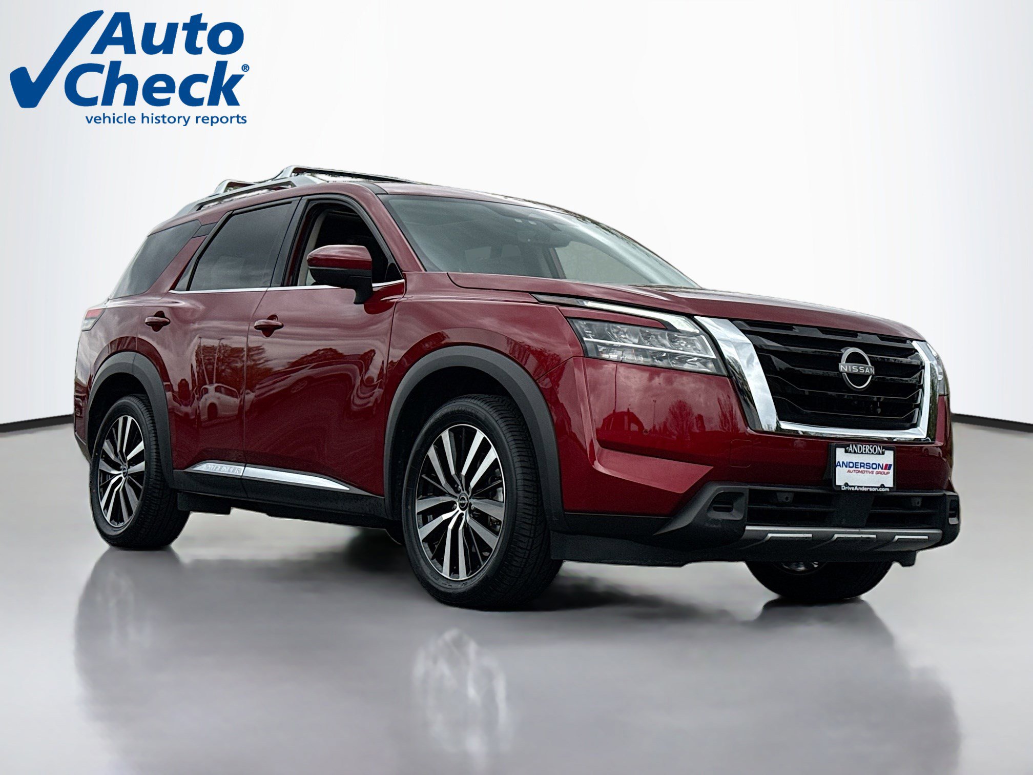 Used 2023 Nissan Pathfinder Platinum AWD/4WD image 1