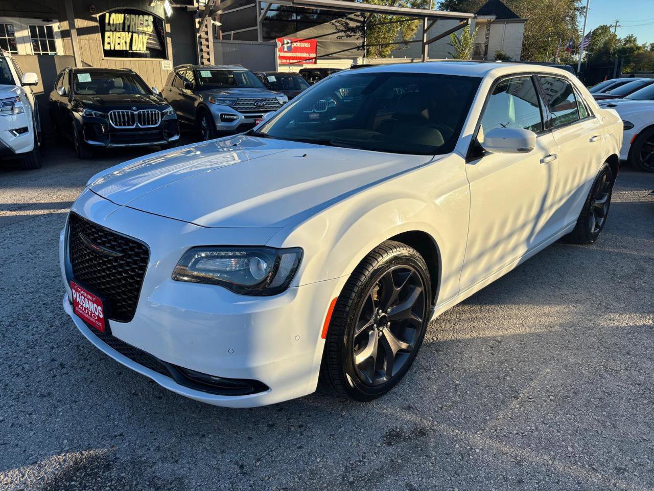 Used 2023 Chrysler 300 S RWD image 2