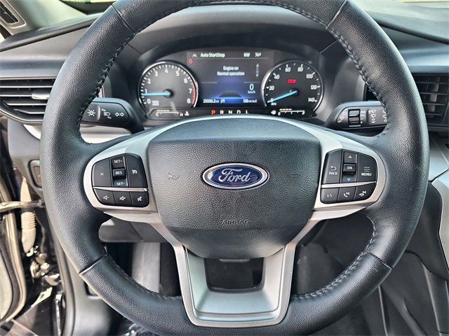 Used 2023 Ford Explorer XLT image 24