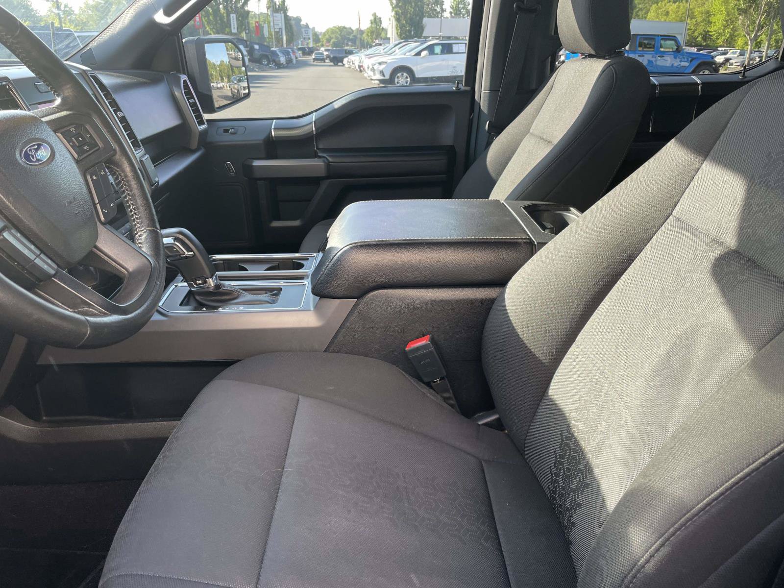 Used 2020 Ford F150 XLT w/ Equipment Group 302A Luxury AWD/4WD image 17