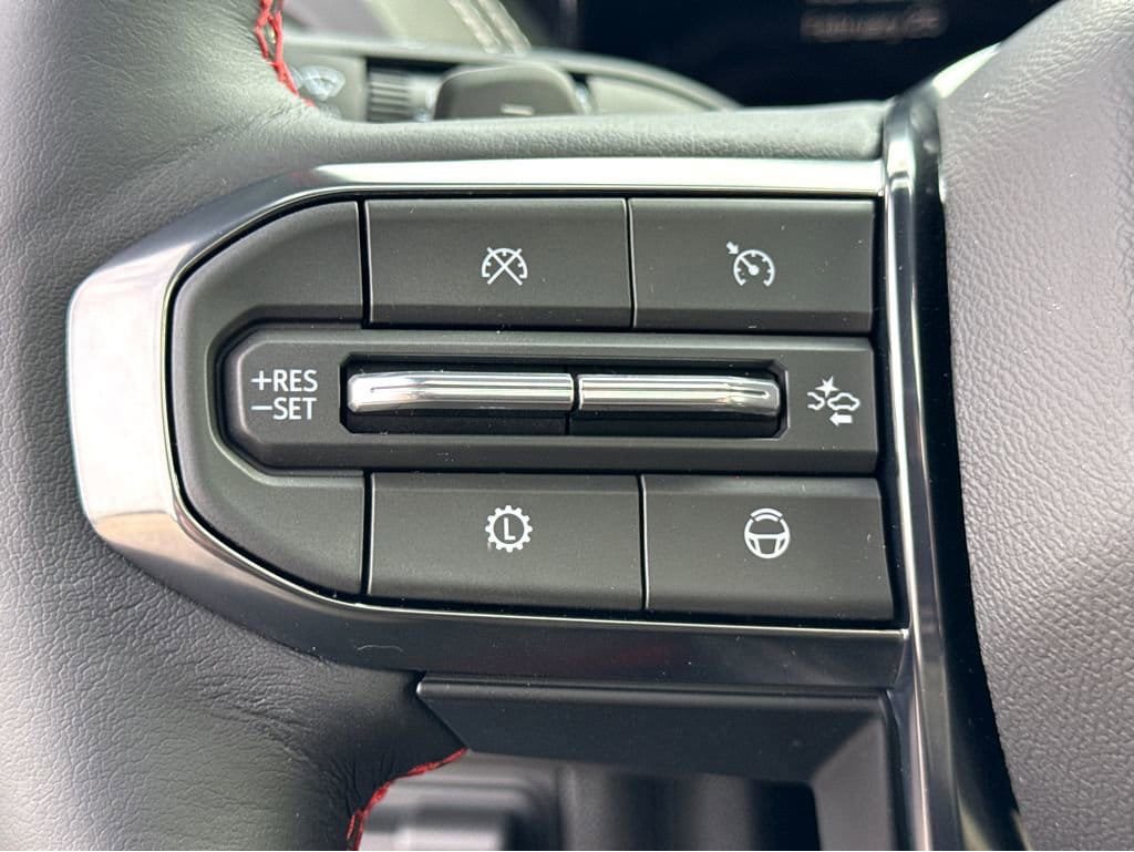 New 2026 GMC Yukon XL AT4 Ultimate w/ LPO, Floor Liner Package image 18